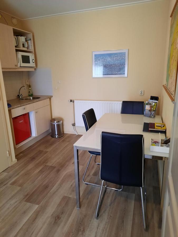 Logement 'De Witte Klok' Oude Bildtzijl Exterior foto